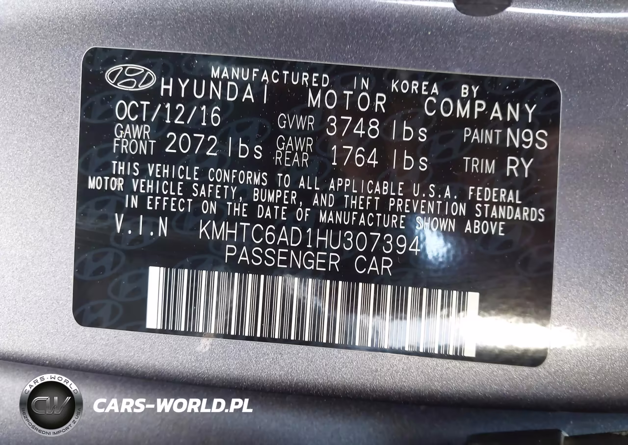 2017 Hyundai Veloster VIN:KMHTC6AD1HU307394 - 9