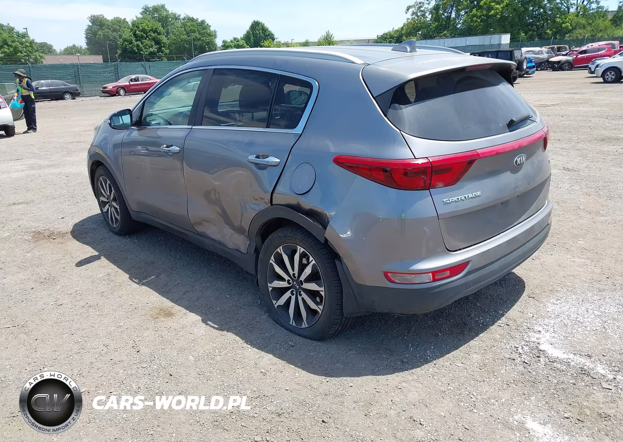 2018 Kia Sportage Ex VIN:KNDPN3AC8J7383558 - 3
