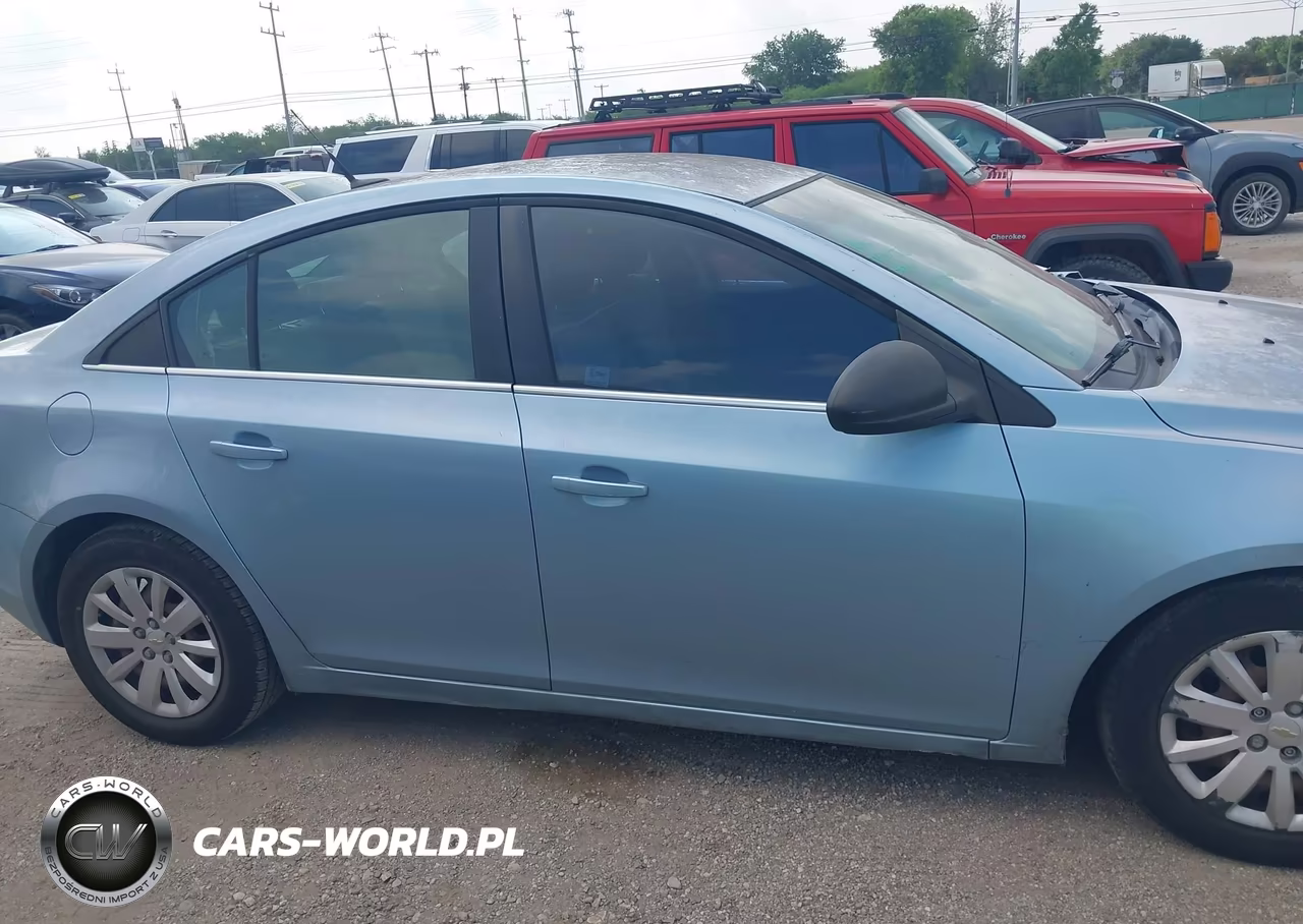 2011 Chevrolet Cruze Ls VIN:1G1PC5SH2B7187962 - 14