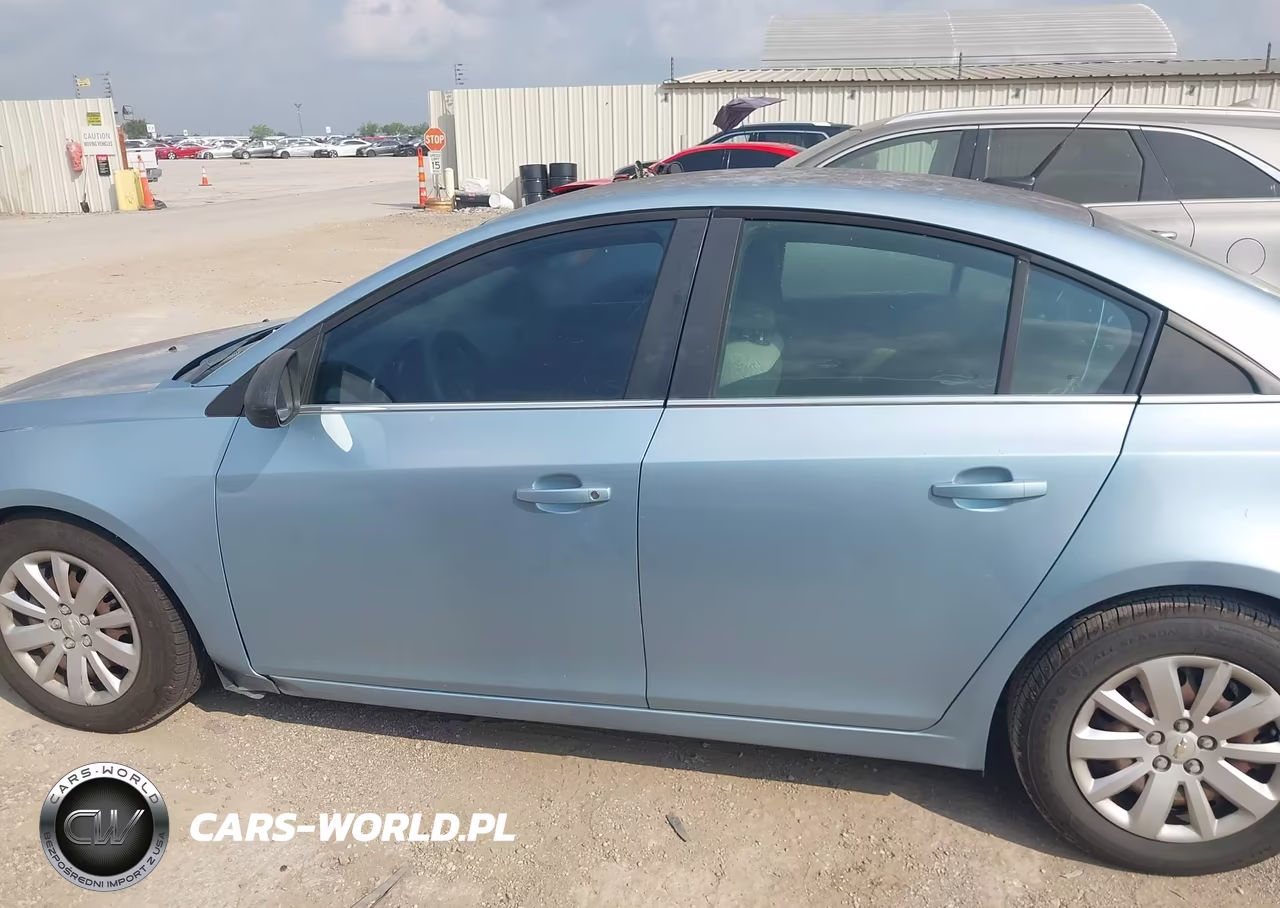 2011 Chevrolet Cruze Ls VIN:1G1PC5SH2B7187962 - 15