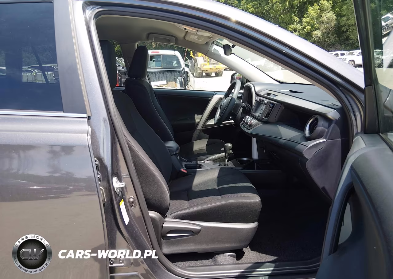 2017 Toyota Rav4 Le VIN:2T3ZFREV2HW400213 - 5