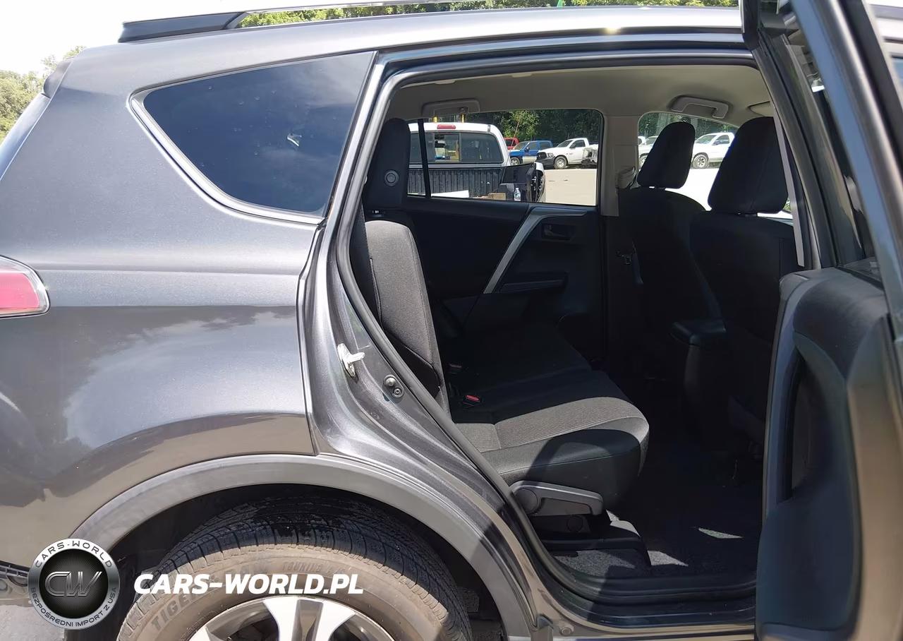2017 Toyota Rav4 Le VIN:2T3ZFREV2HW400213 - 8