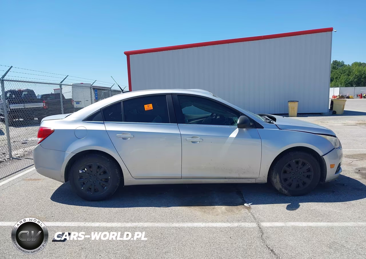 2011 Chevrolet Cruze Ls VIN:1G1PD5SH2B7191684 - 12