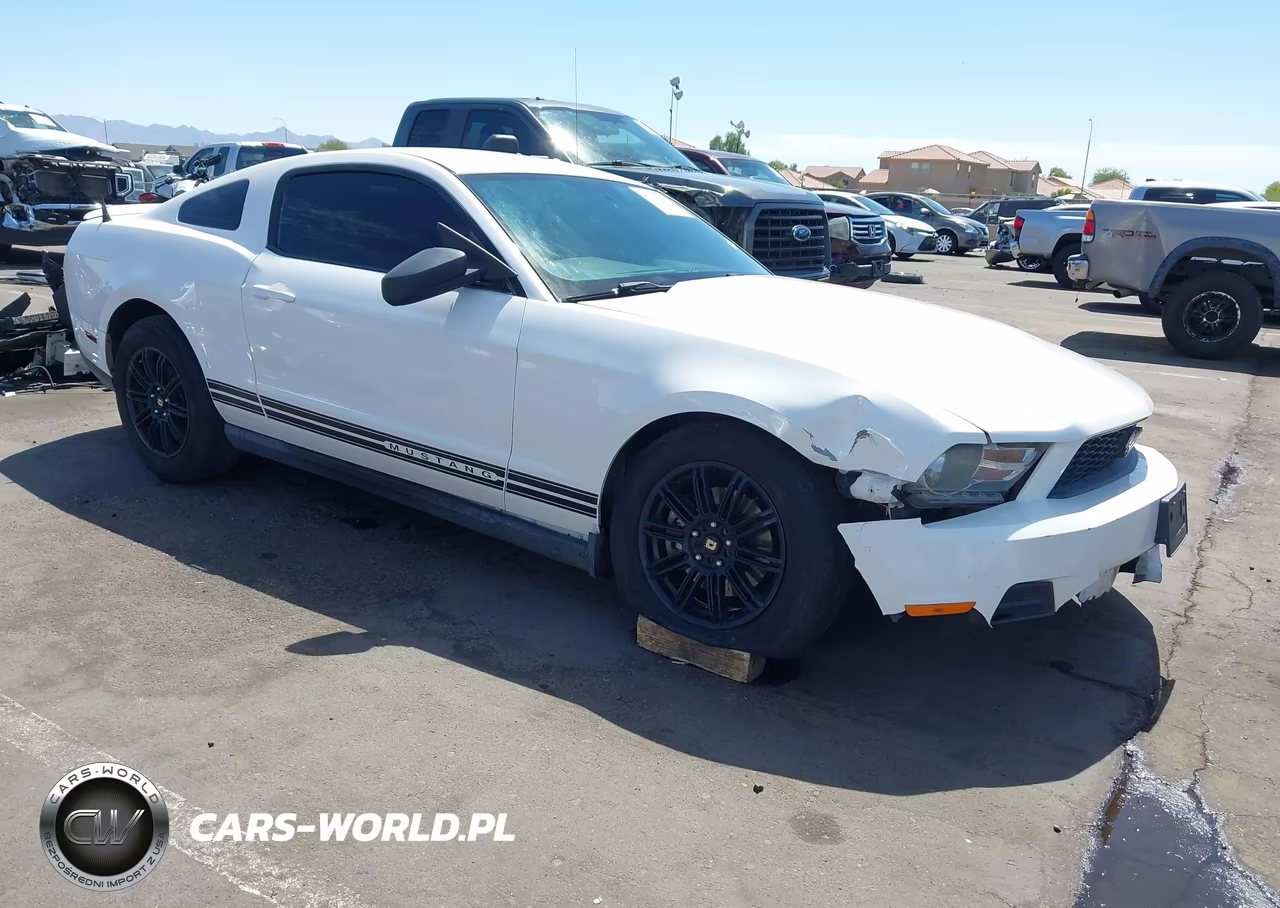 2012 Ford Mustang V6