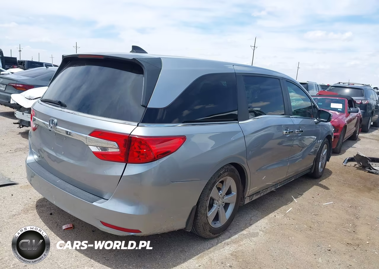 2020 Honda Odyssey VIN:5FNRL6H71LB038197 - 4