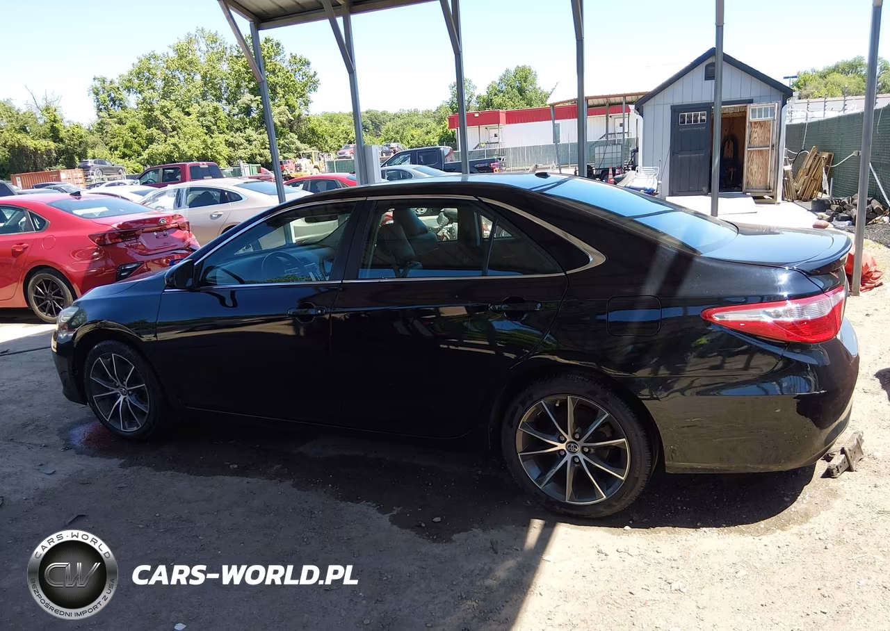 2015 Toyota Camry Xse VIN:4T1BF1FK3FU901026 - 14