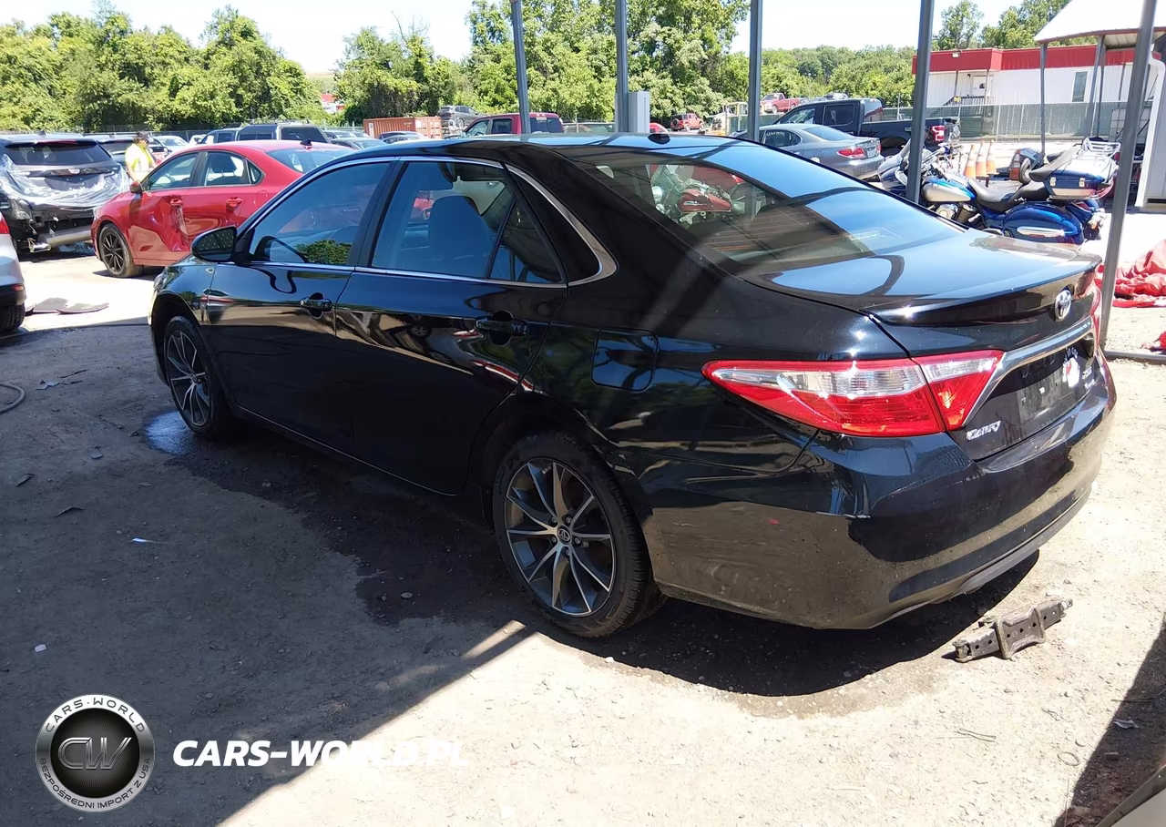 2015 Toyota Camry Xse VIN:4T1BF1FK3FU901026 - 3