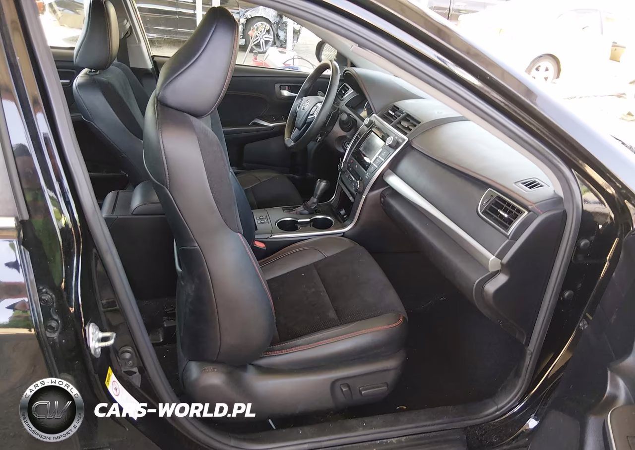 2015 Toyota Camry Xse VIN:4T1BF1FK3FU901026 - 5