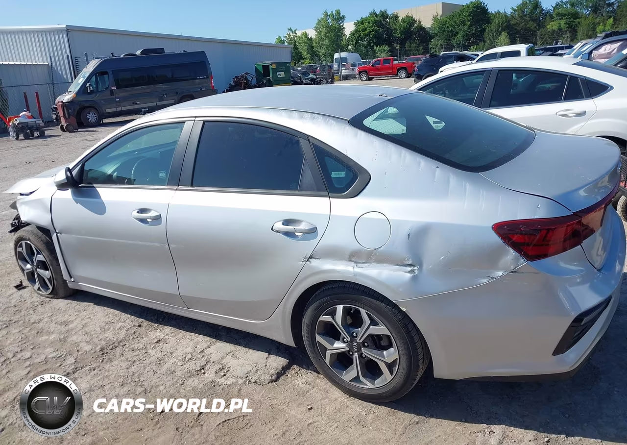 2021 Kia Forte Lxs VIN:3KPF24AD0ME319747 - 15