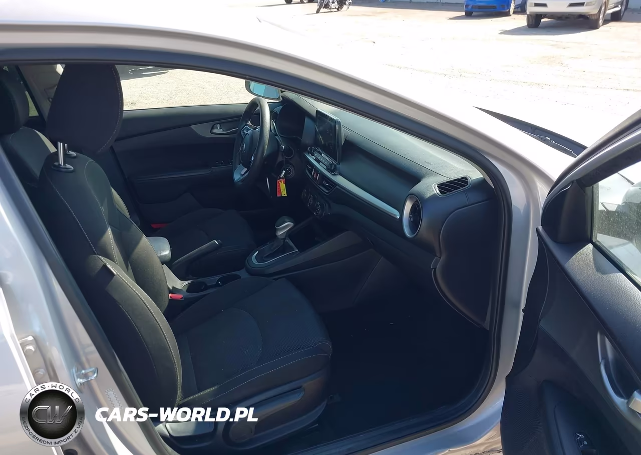 2021 Kia Forte Lxs VIN:3KPF24AD0ME319747 - 5