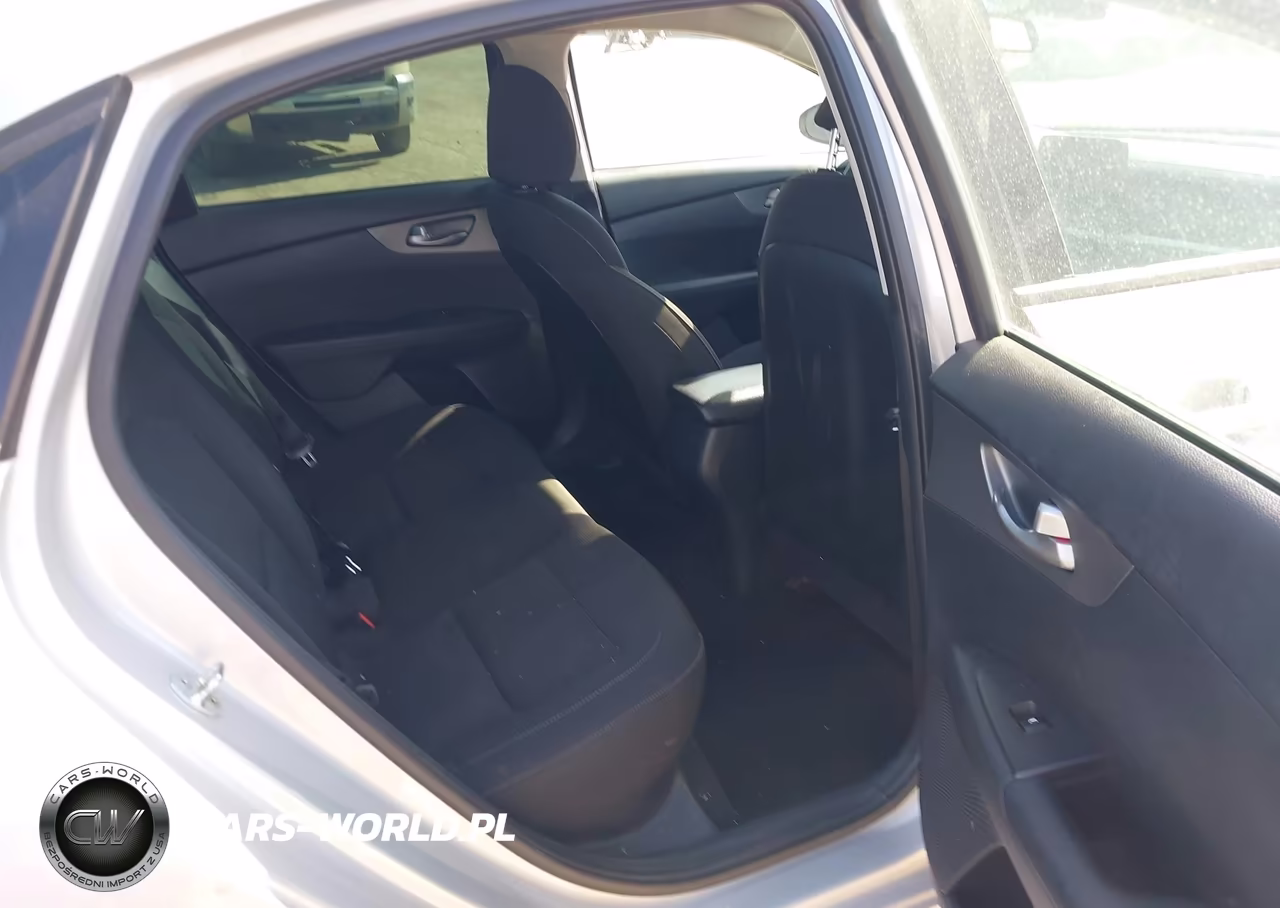 2021 Kia Forte Lxs VIN:3KPF24AD0ME319747 - 8