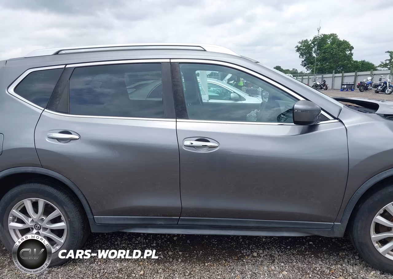 2017 Nissan Rogue Sv VIN:KNMAT2MT3HP534365 - 14