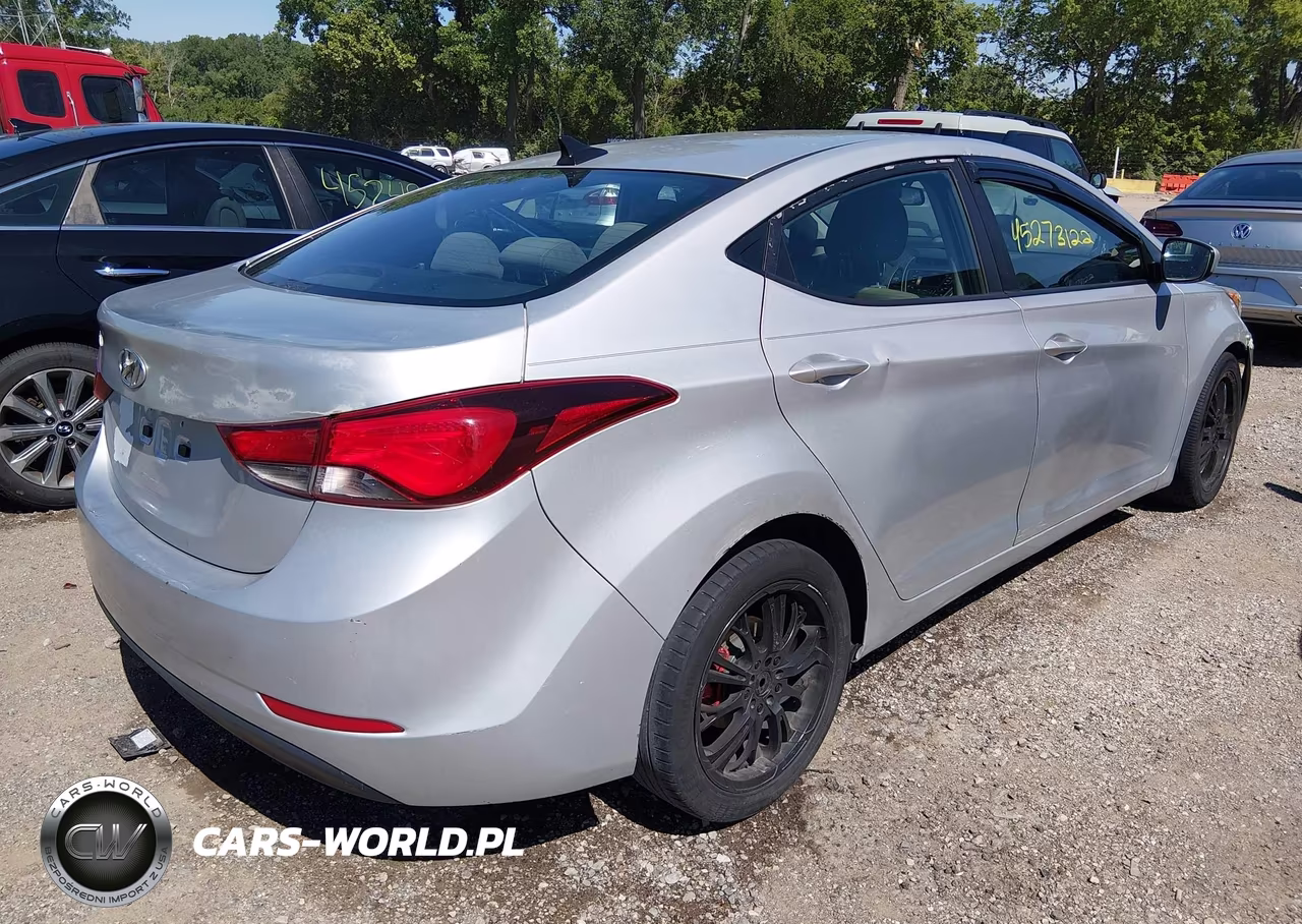 2015 Hyundai Elantra Se VIN:5NPDH4AE9FH648587 - 4