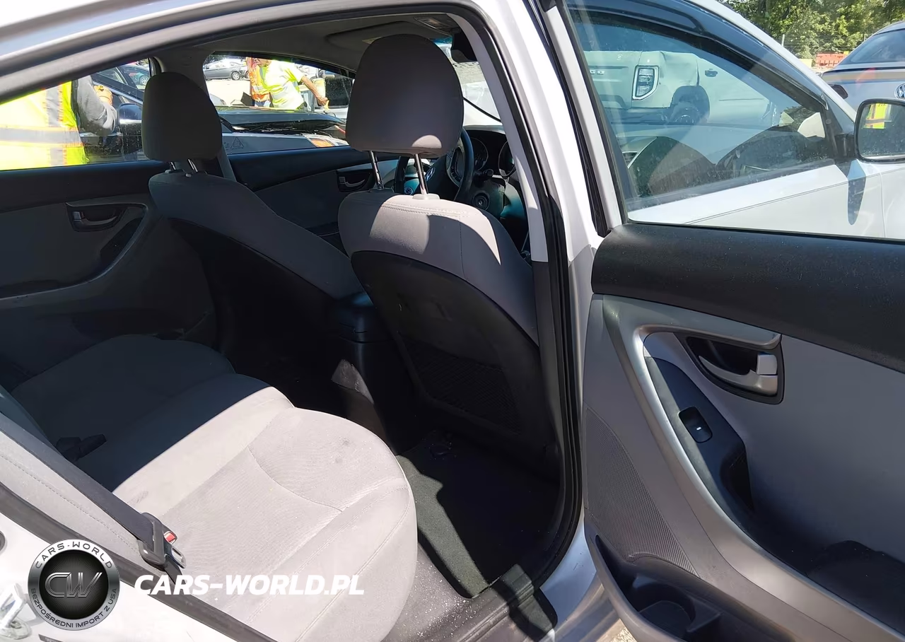 2015 Hyundai Elantra Se VIN:5NPDH4AE9FH648587 - 8