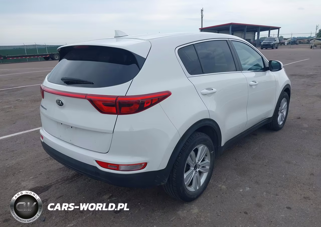 2017 Kia Sportage Lx VIN:KNDPM3AC7H7074371 - 4