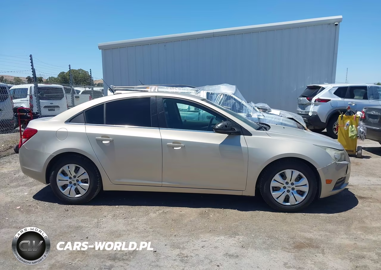 2012 Chevrolet Cruze Ls VIN:1G1PC5SH6C7209270 - 14
