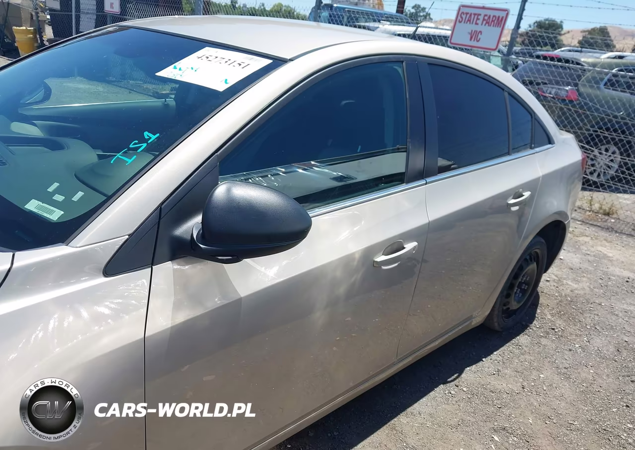 2012 Chevrolet Cruze Ls VIN:1G1PC5SH6C7209270 - 15