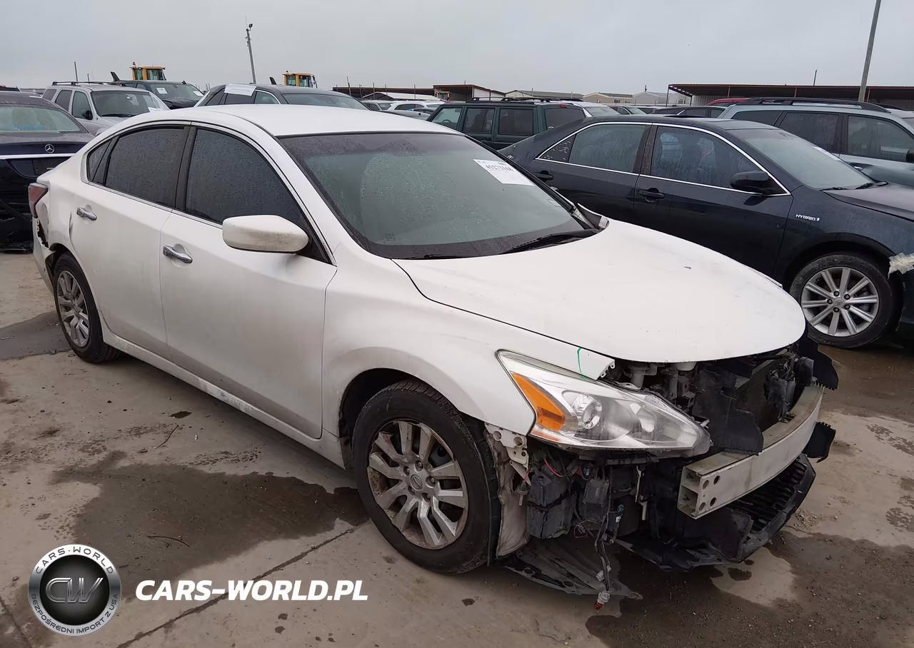 2014 Nissan Altima 2.5 S – zdjęcie 1 z 11
