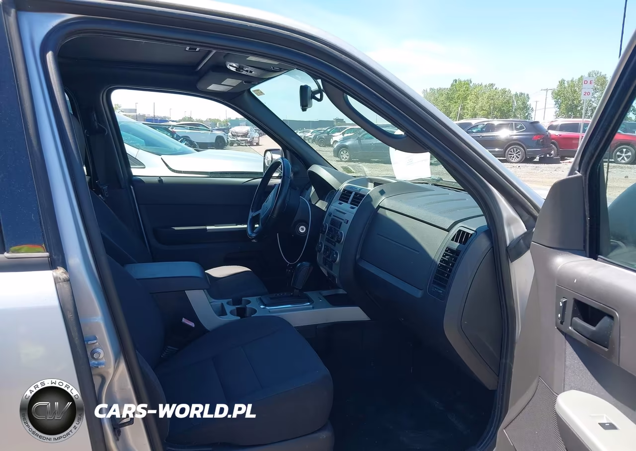 2011 Ford Escape Xlt VIN:1FMCU9DG5BKA67032 - 5