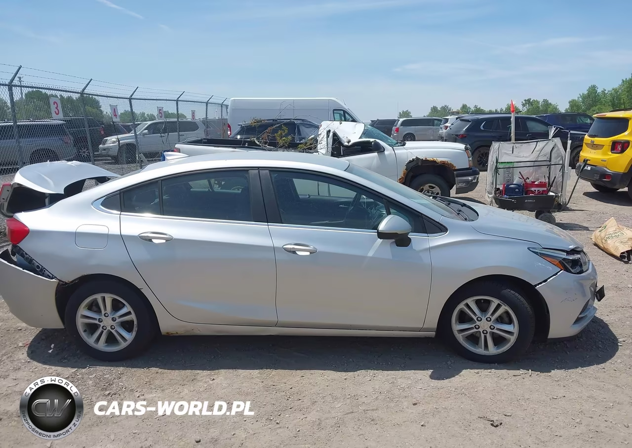 2017 Chevrolet Cruze Lt Auto VIN:1G1BE5SM5H7210306 - 13