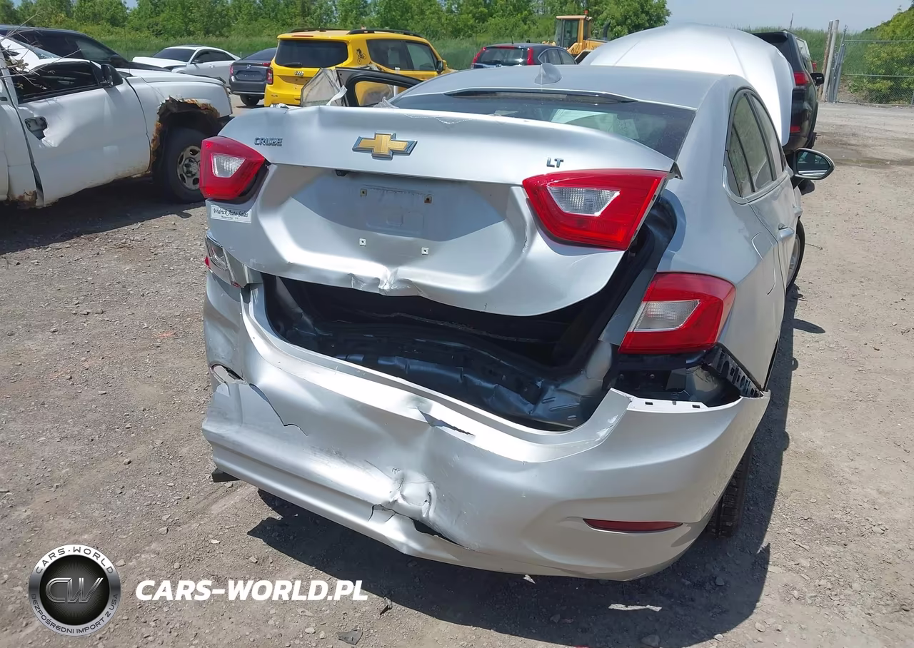 2017 Chevrolet Cruze Lt Auto VIN:1G1BE5SM5H7210306 - 6
