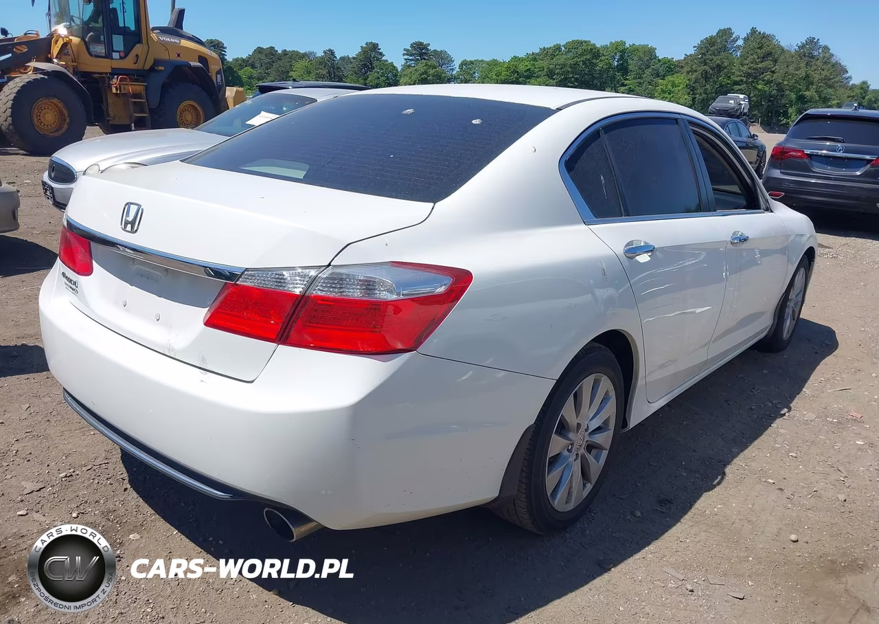 2015 Honda Accord Ex VIN:1HGCR2F75FA003323 - 4
