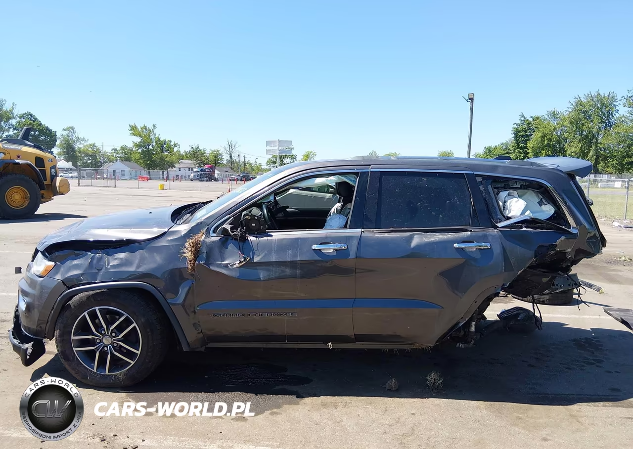 2018 Jeep Grand Cherokee Limited 4X4 VIN:1C4RJFBG8JC230872 - 14