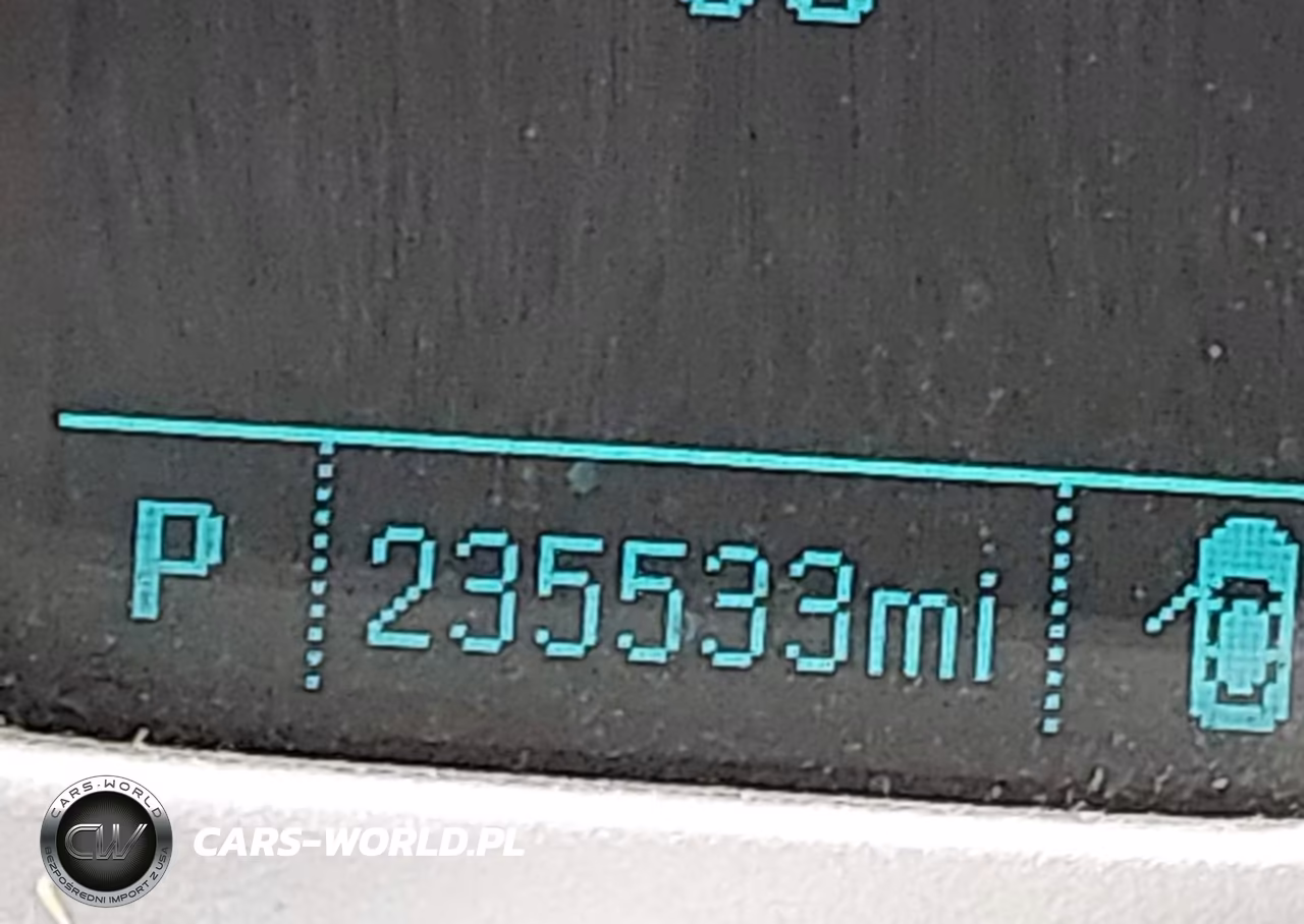2015 Chevrolet Camaro 1Lt VIN:2G1FD1E3XF9171837 - 15