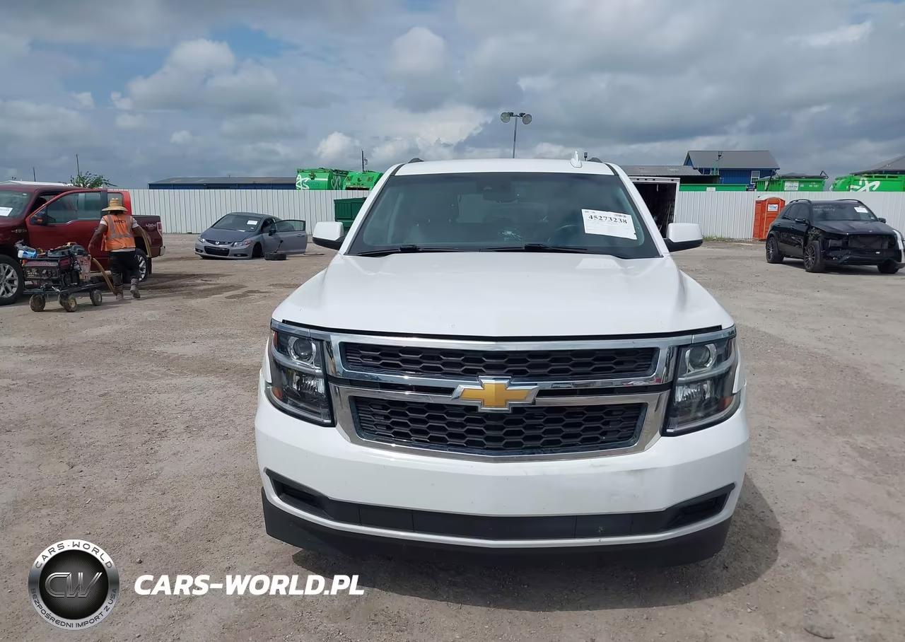 2019 Chevrolet Suburban Lt VIN:1GNSCHKC0KR387483 - 12