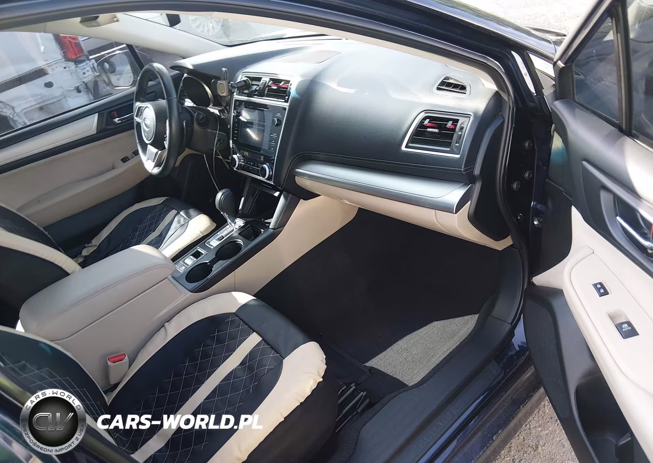 2018 Subaru Legacy 2.5I Premium VIN:4S3BNAF6XJ3045779 - 5