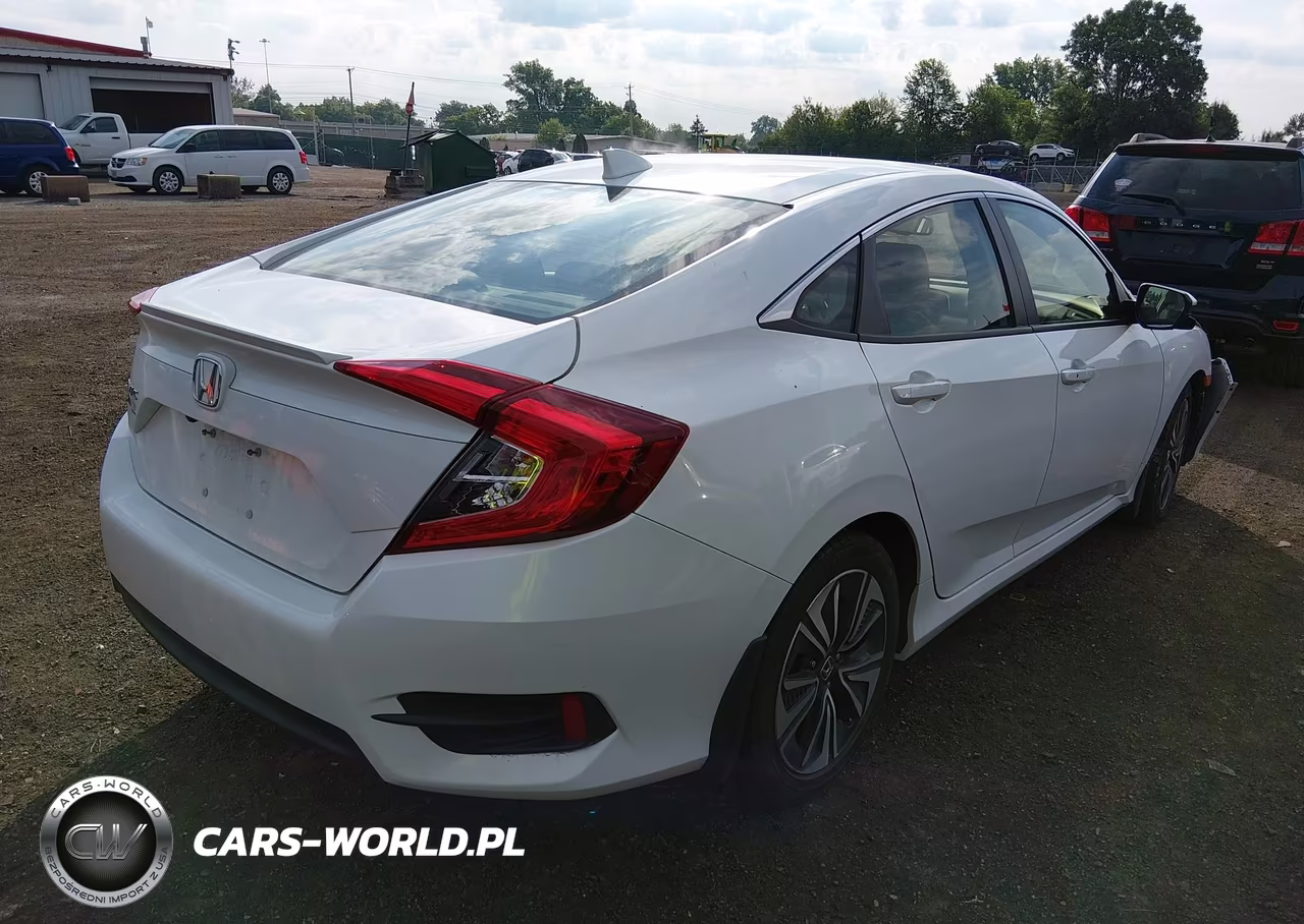 2018 Honda Civic Ex-L VIN:JHMFC1F72JX028904 - 4