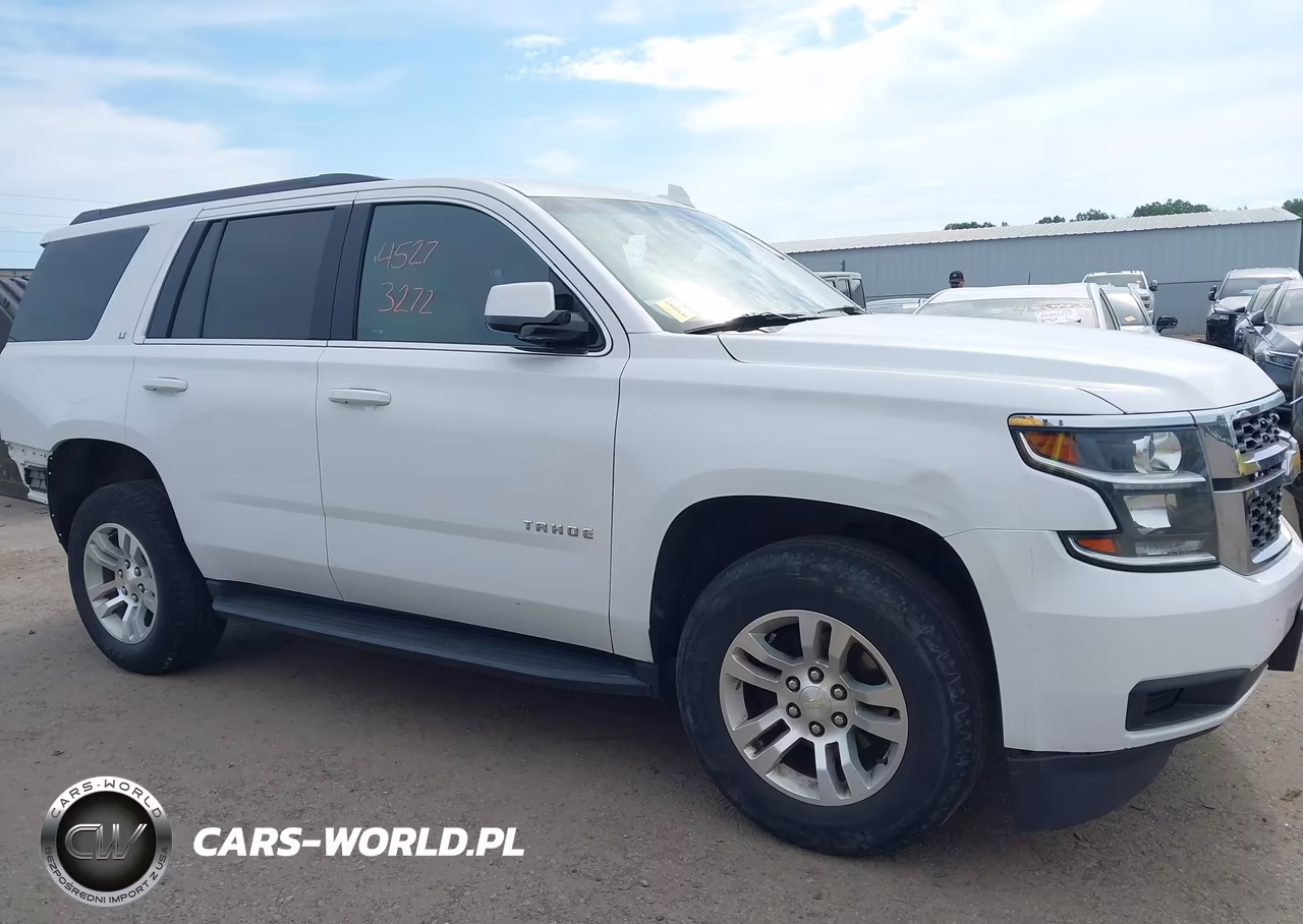 2019 Chevrolet Tahoe Lt VIN:1GNSKBKC0KR120165 - 14