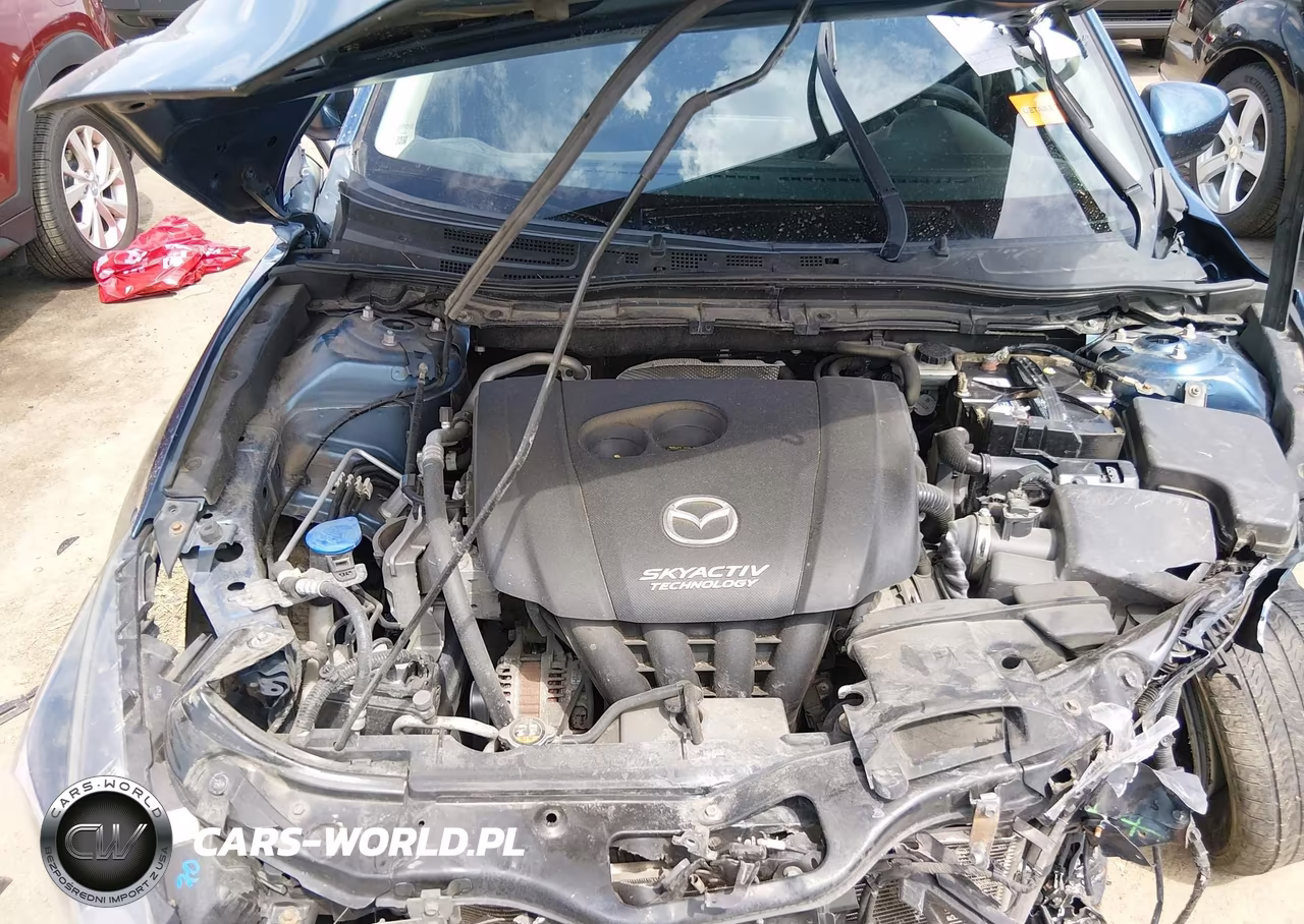 2018 Mazda Mazda3 Sport VIN:3MZBN1U73JM192727 - 10