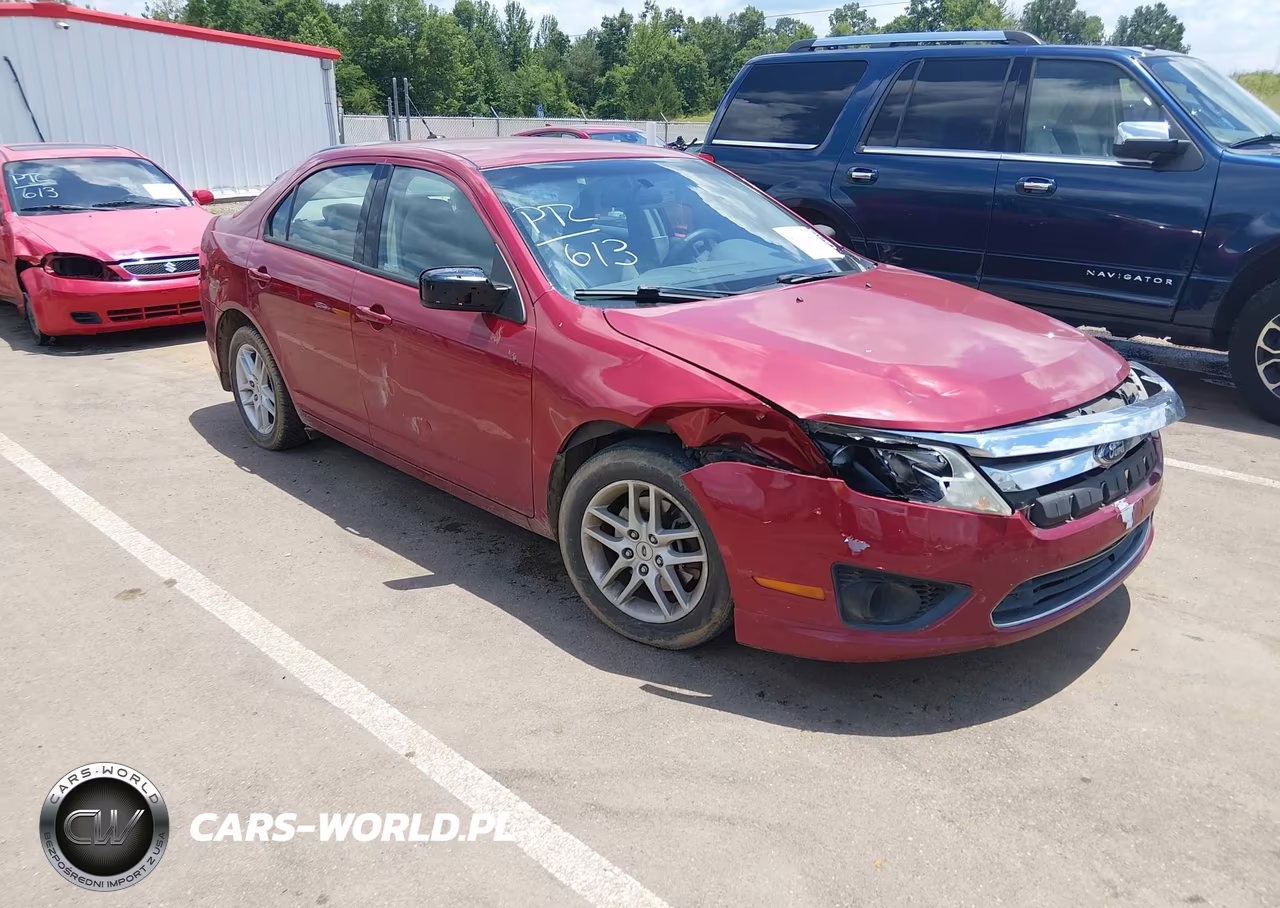 2010 Ford Fusion S