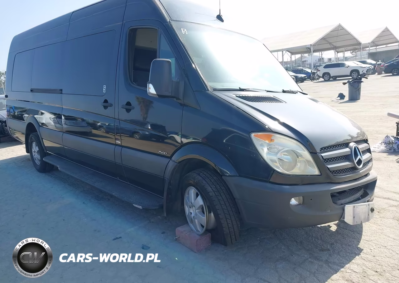 2010 Mercedes-Benz Sprinter Van 2500 High Roof