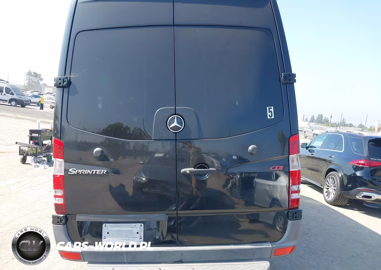 2010 Mercedes-Benz Sprinter Van 2500 High Roof VIN:WD3PE8CC8A5476029 - 15