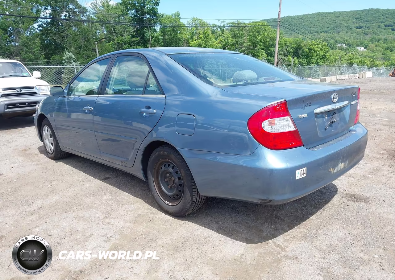 2003 Toyota Camry Le VIN:4T1BE32K53U711325 - 3