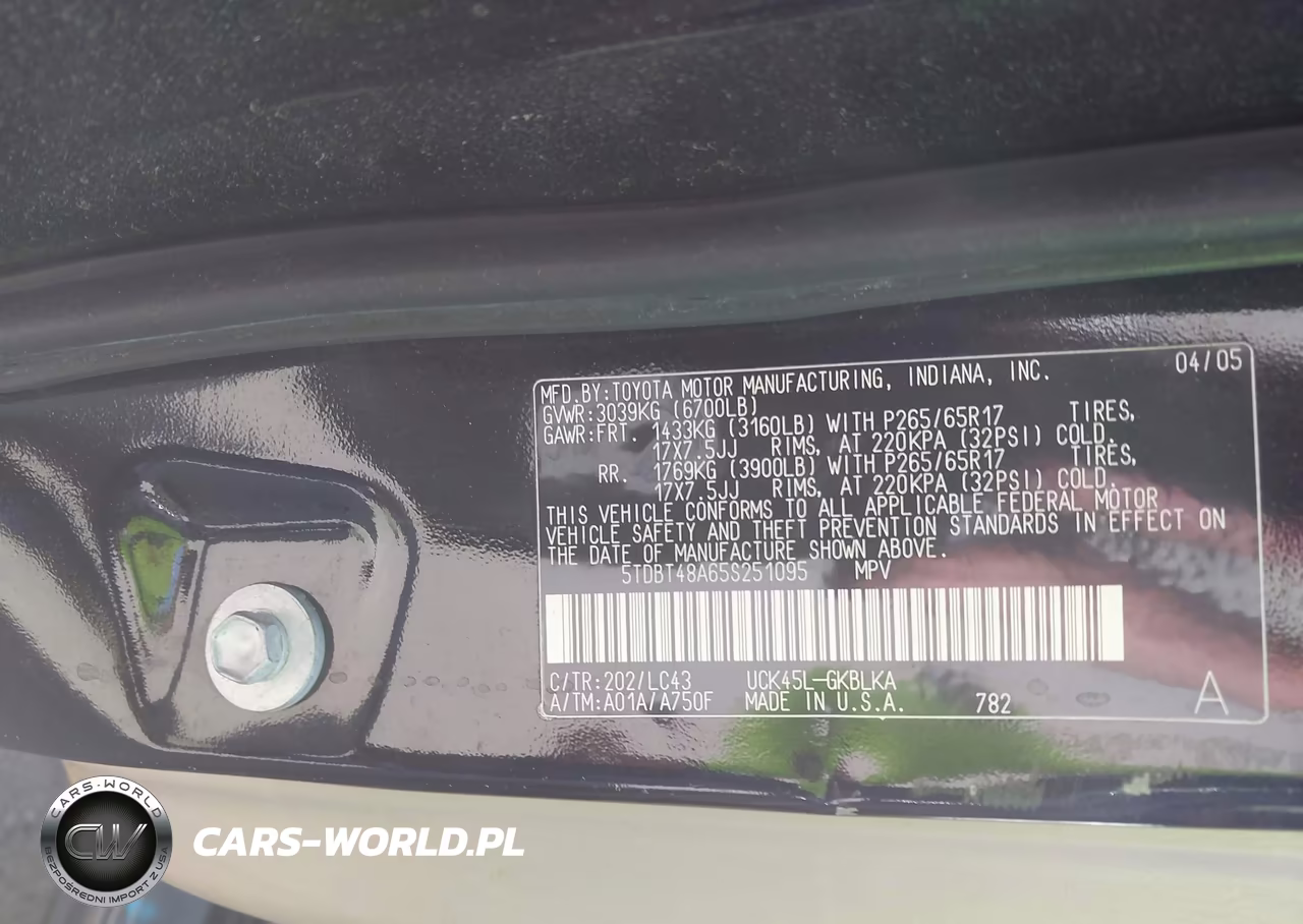 2005 Toyota Sequoia Limited V8 VIN:5TDBT48A65S251095 - 9