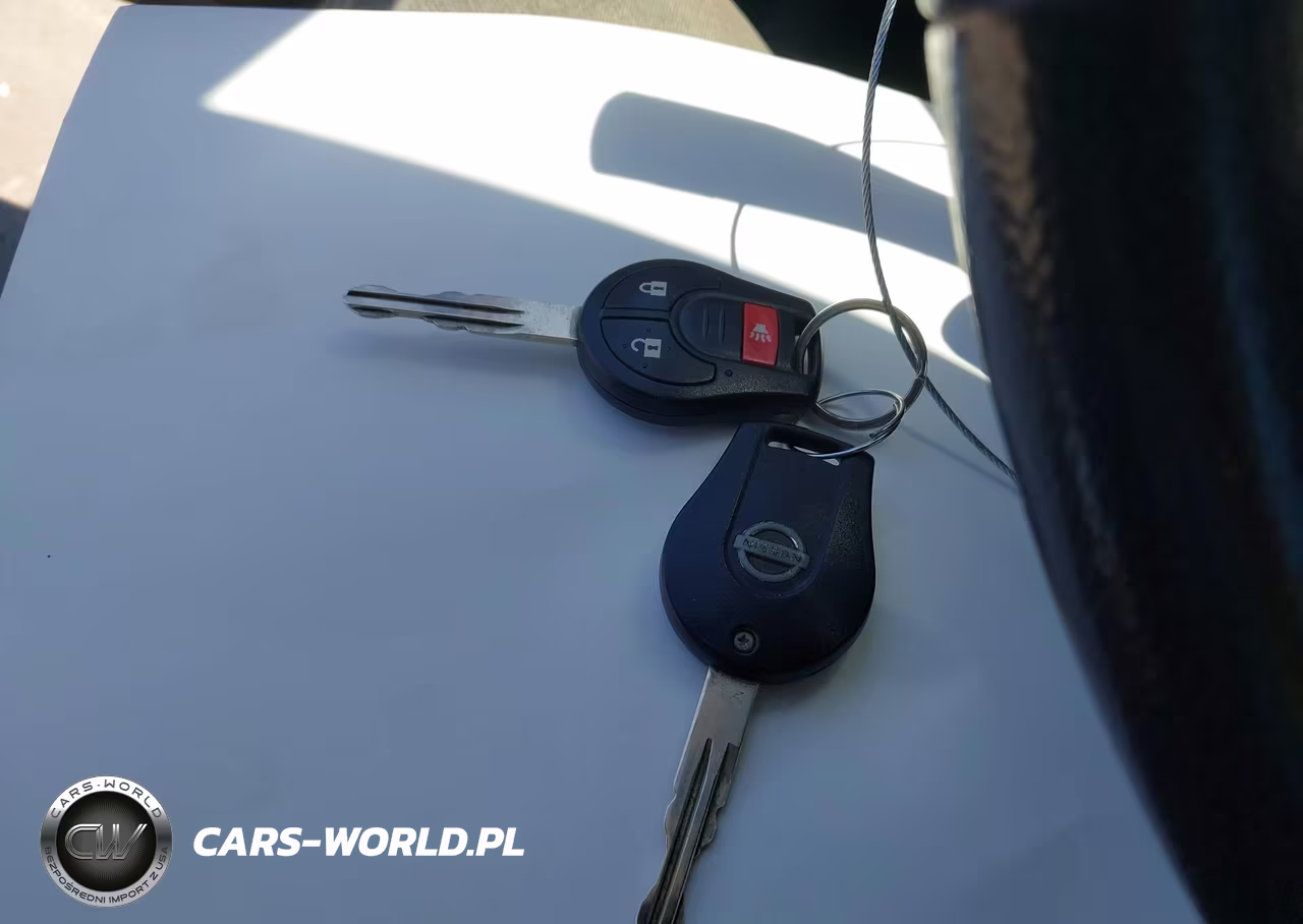 2015 Nissan Versa Note S (Sr)-S Plus-Sl-Sr-Sv VIN:3N1CE2CP0FL351864 - 11