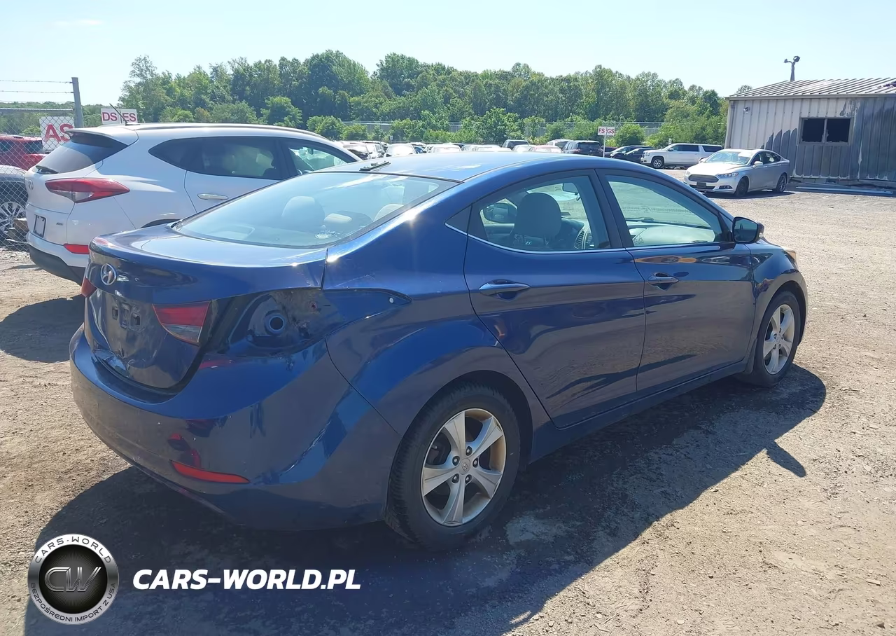 2016 Hyundai Elantra Value Edition VIN:5NPDH4AE7GH775775 - 4