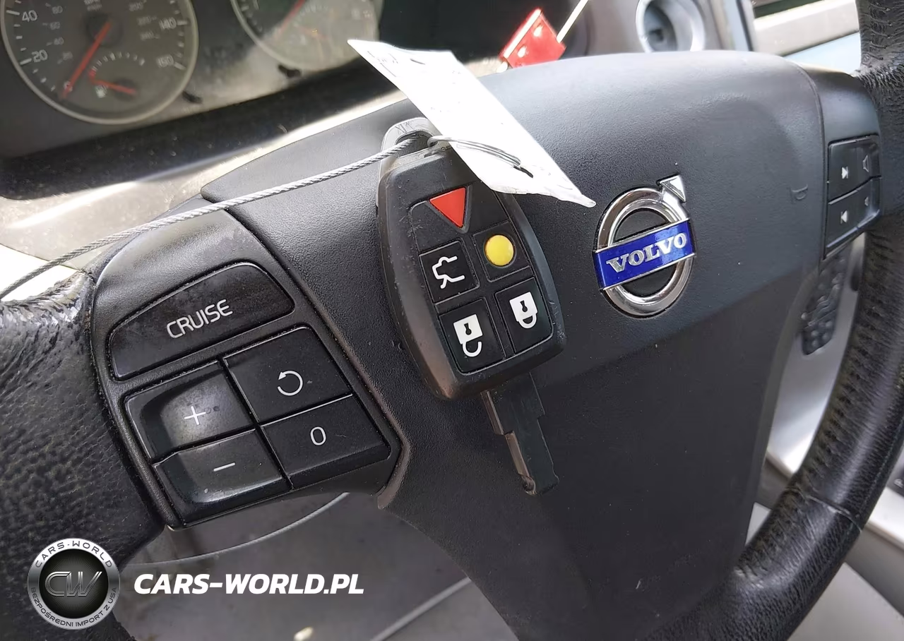 2007 Volvo S40 2.4I VIN:YV1MS382172314672 - 11
