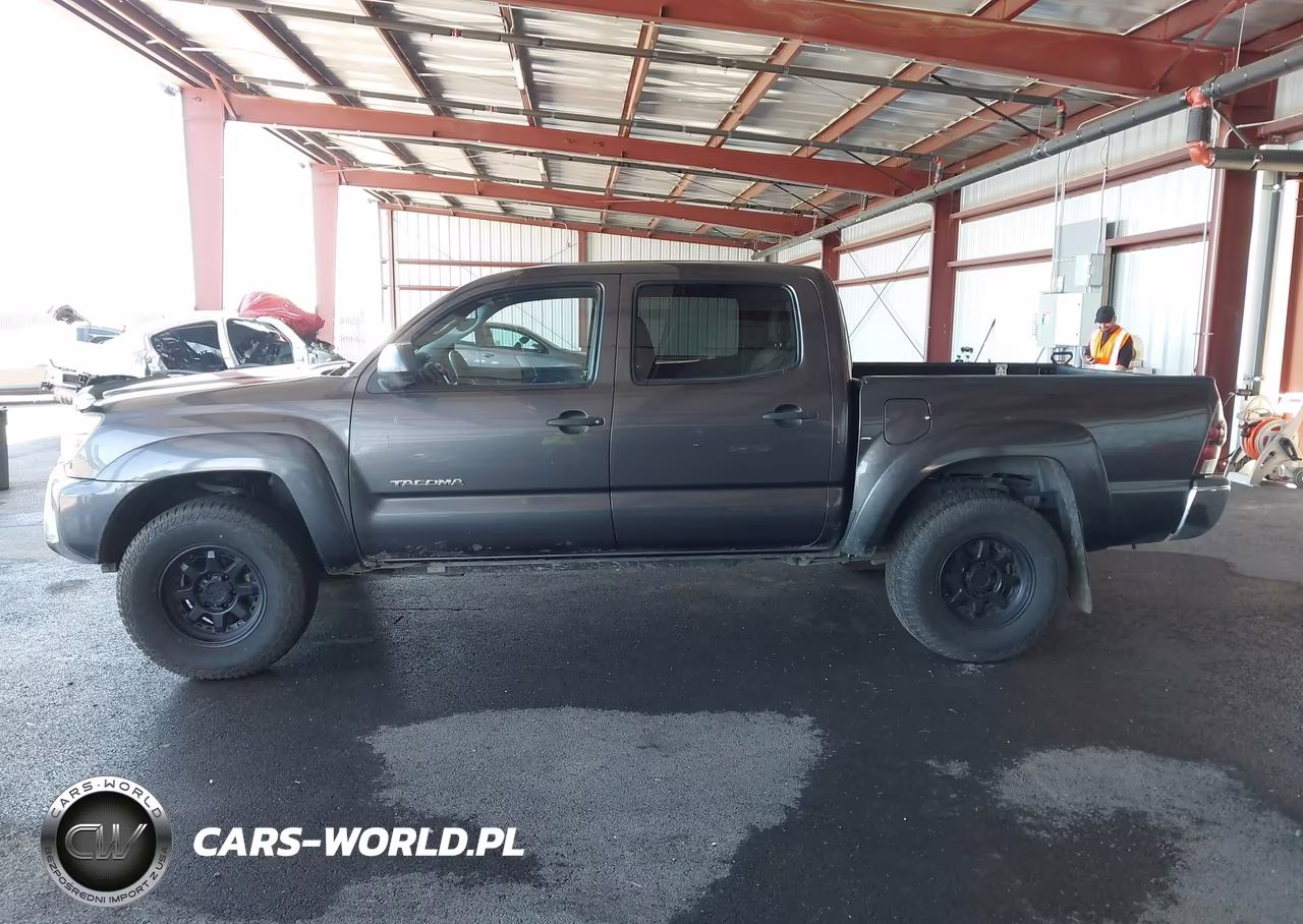 2013 Toyota Tacoma Prerunner VIN:5TFJX4GN7DX019649 - 15