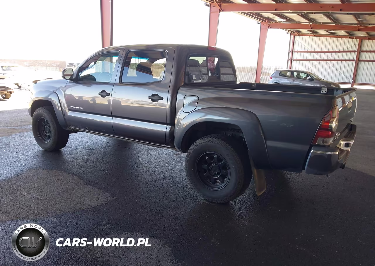 2013 Toyota Tacoma Prerunner VIN:5TFJX4GN7DX019649 - 3