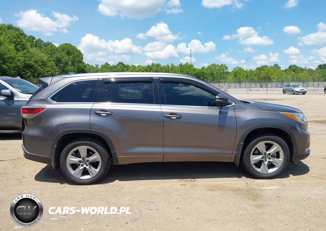 2016 Toyota Highlander Limited V6 VIN:5TDDKRFHXGS268753 - 13