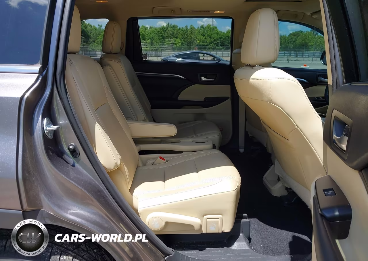 2016 Toyota Highlander Limited V6 VIN:5TDDKRFHXGS268753 - 8