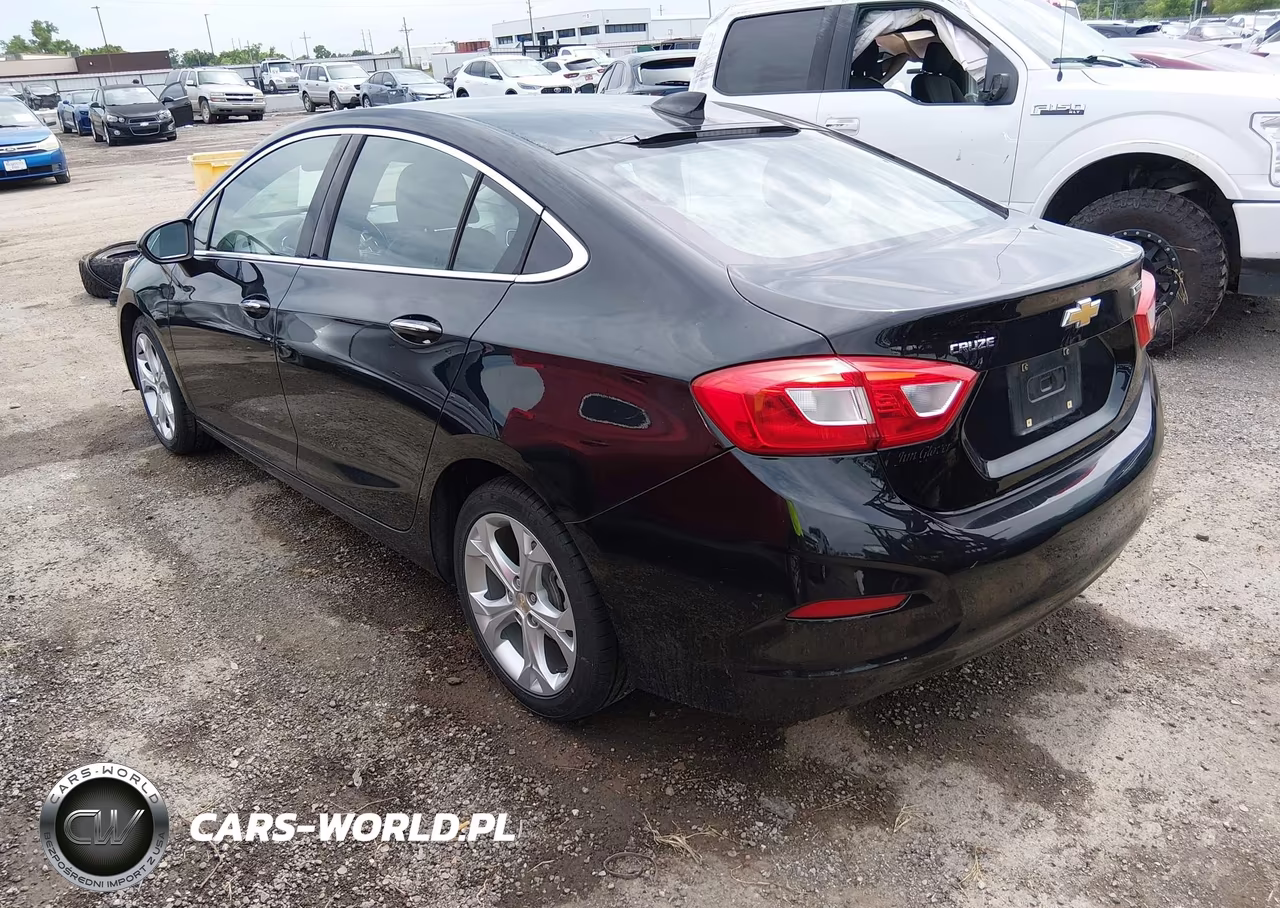 2017 Chevrolet Cruze Premier Auto VIN:1G1BF5SM9H7236422 - 3