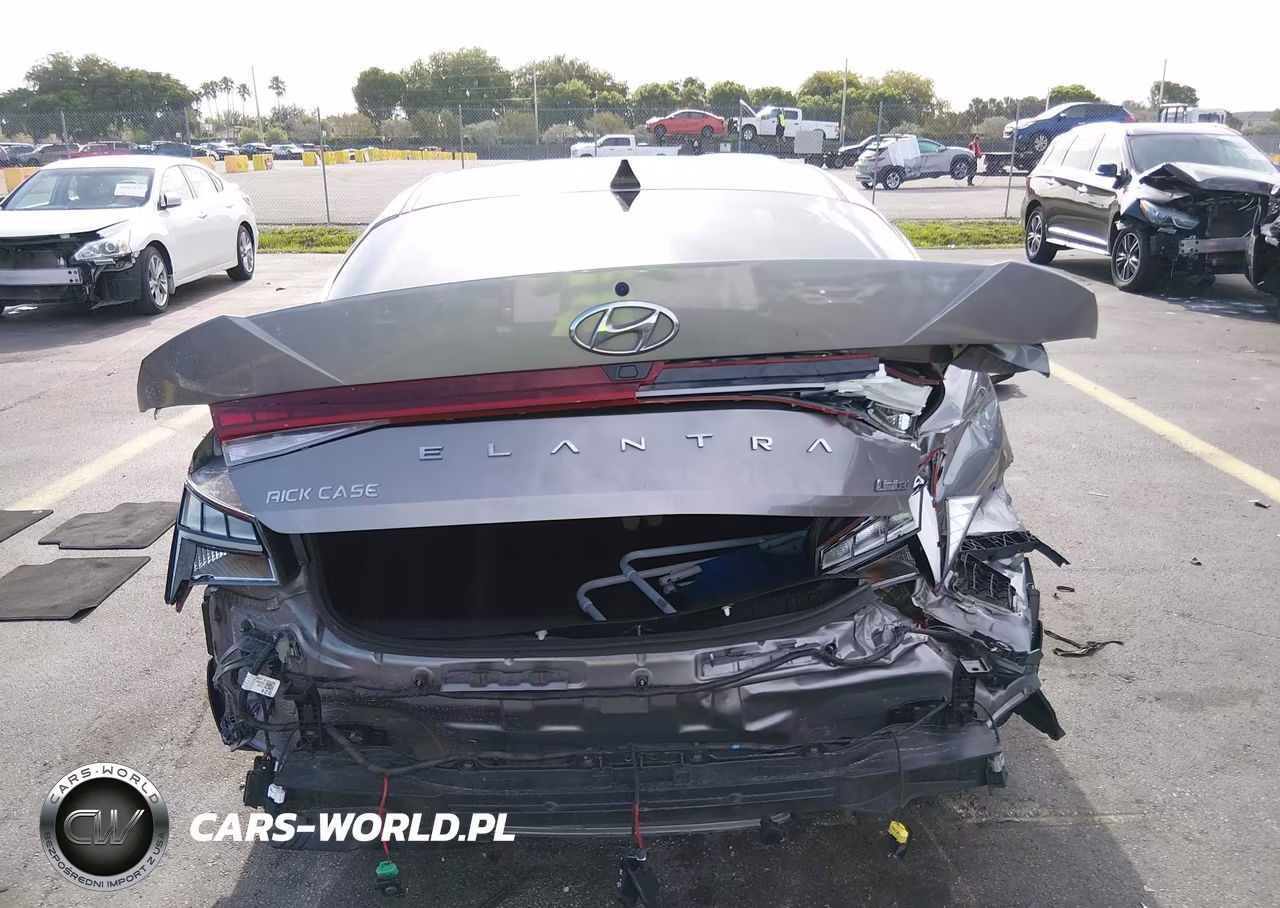 2023 Hyundai Elantra Limited VIN:KMHLP4AG8PU479164 - 17
