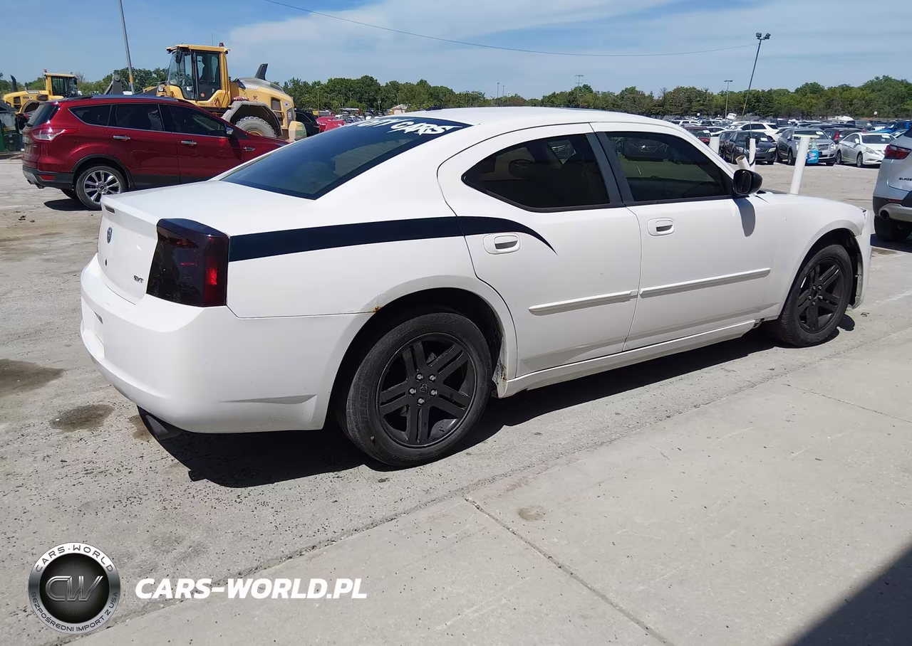 2007 Dodge Charger VIN:2B3KA43G07H703398 - 4