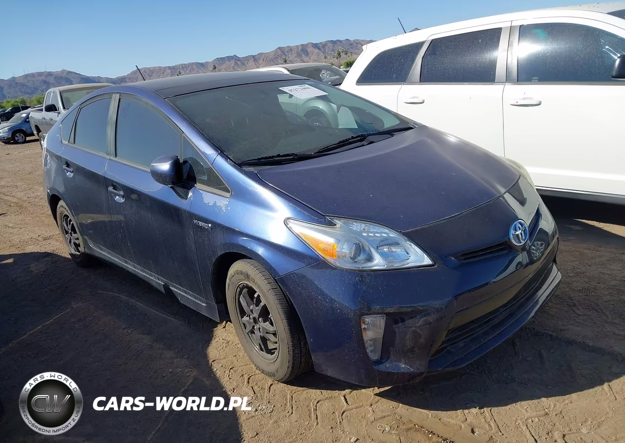 2014 Toyota Prius Four – zdjęcie 1 z 16