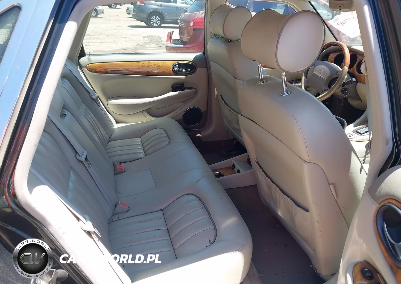 2001 Jaguar Xj8 VIN:SAJDA14C11LF25209 - 8